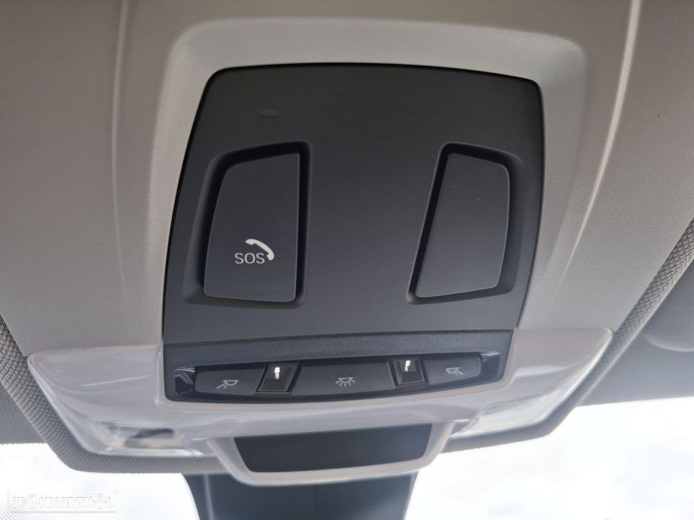 BMW X1 16 d sDrive Line xLine - 46
