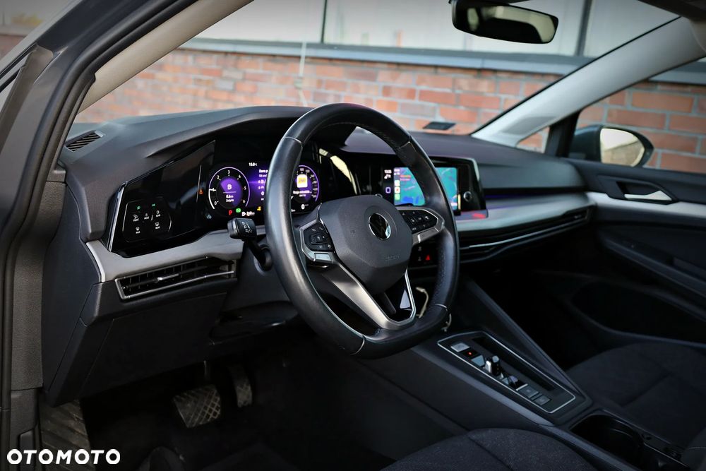 Volkswagen Golf - 20