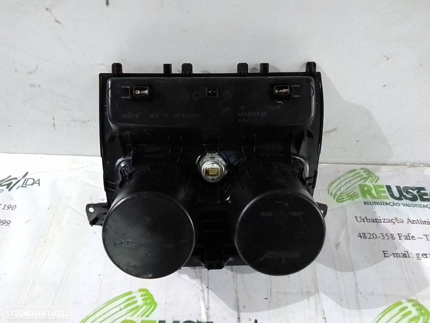 Porta Copos (Objectos) Bmw 1 (F20) - 4