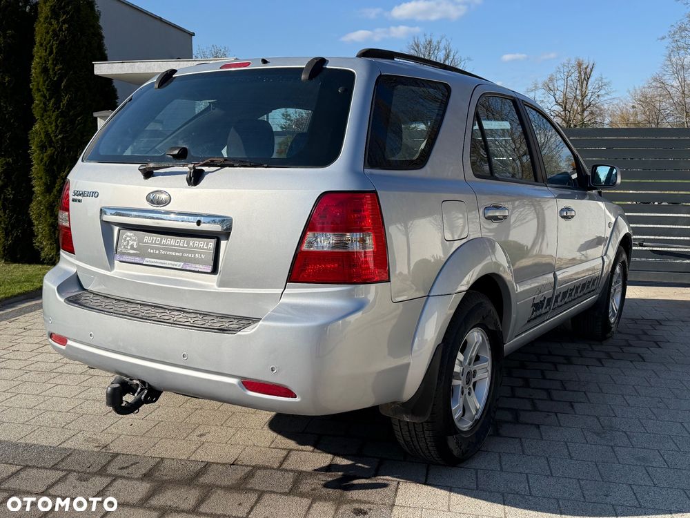 Kia Sorento - 12