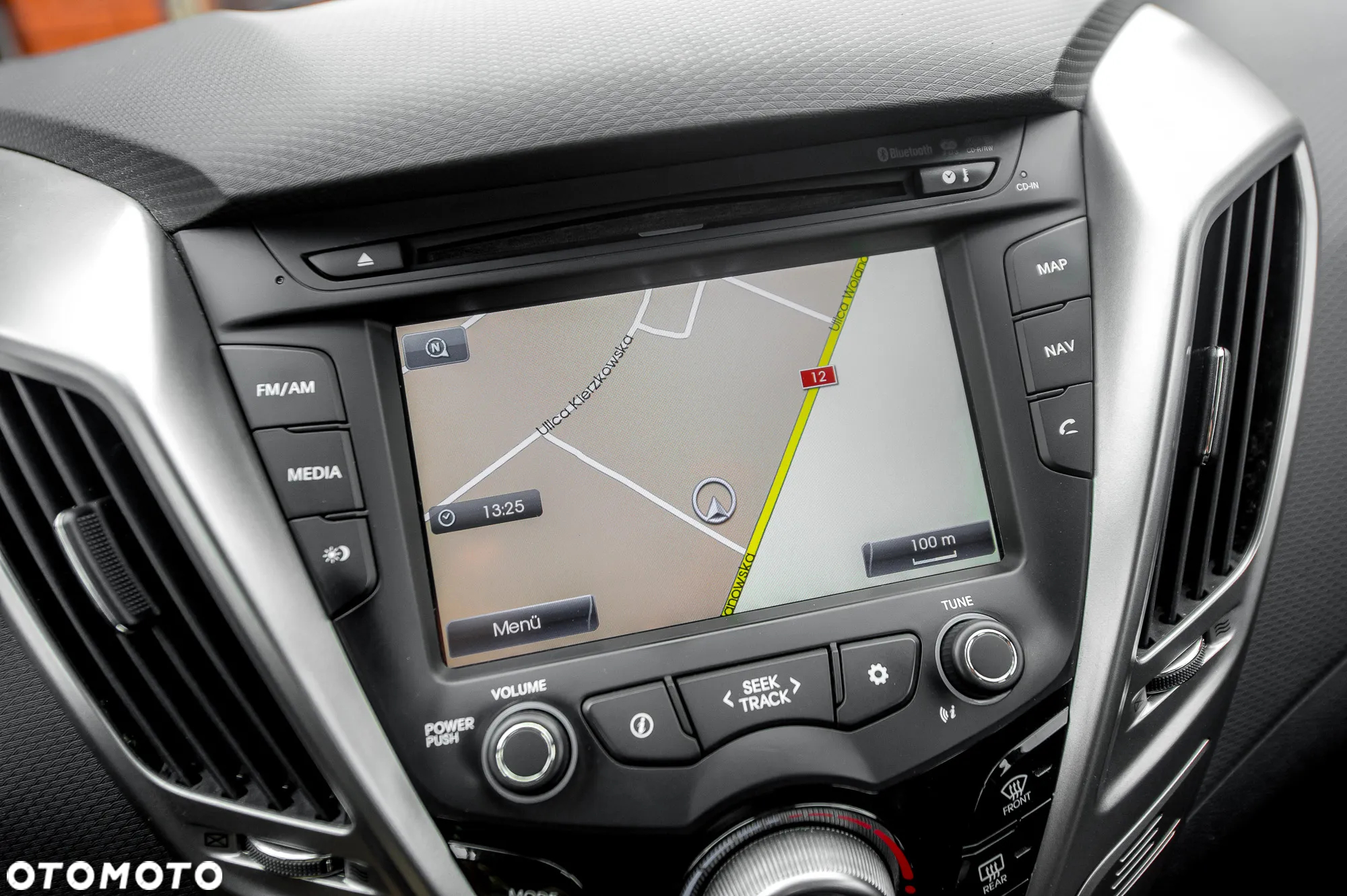 Hyundai Veloster 1.6 GDI Premium - 27