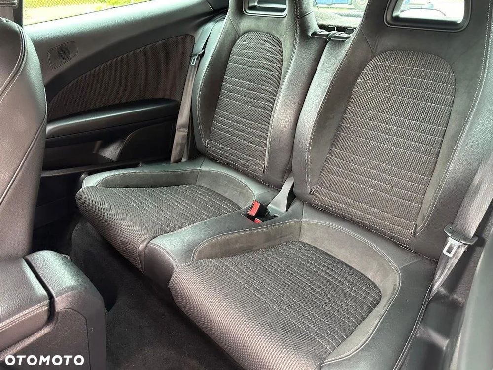 Volkswagen Scirocco 2.0 TSI - 19
