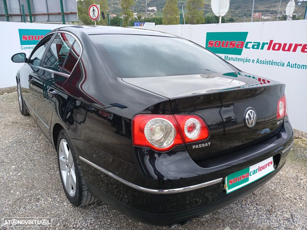 VW Passat 2.0 TDI Highline - 13