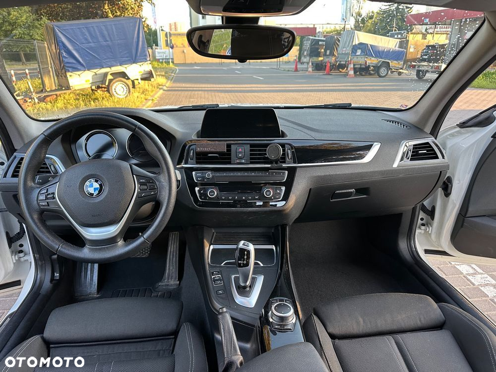 BMW Seria 1 118i Sport Line - 16