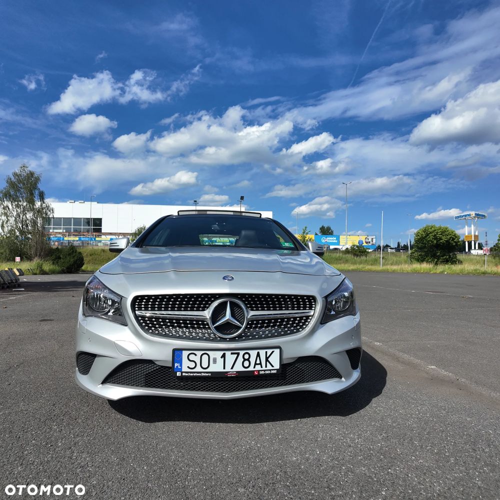 Mercedes-Benz CLA 250 4Matic 7G-DCT - 10