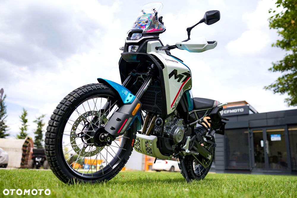 CFMoto MT - 38
