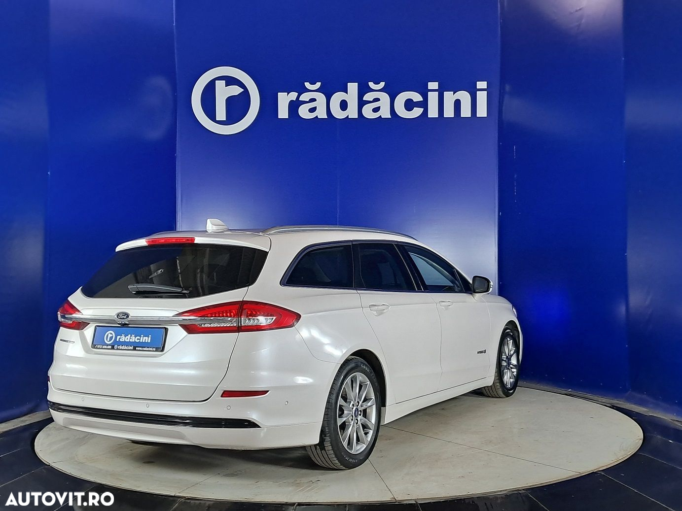 Ford Mondeo - 18