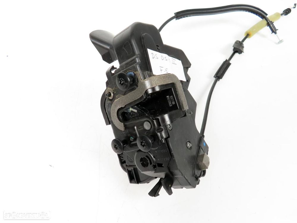Fecho da porta Esquerdo/Frente Usado / Original DS DS 4 II 9832751580 - 2