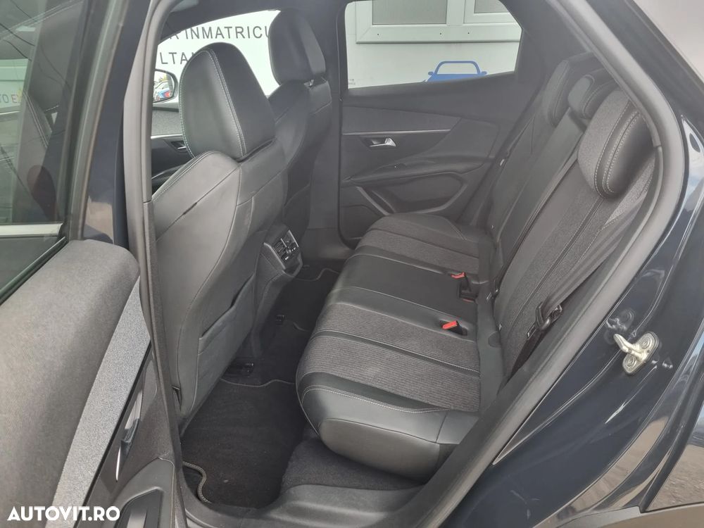 Peugeot 3008 1.5 BlueHDI S&S EAT8 GT-Line - 13