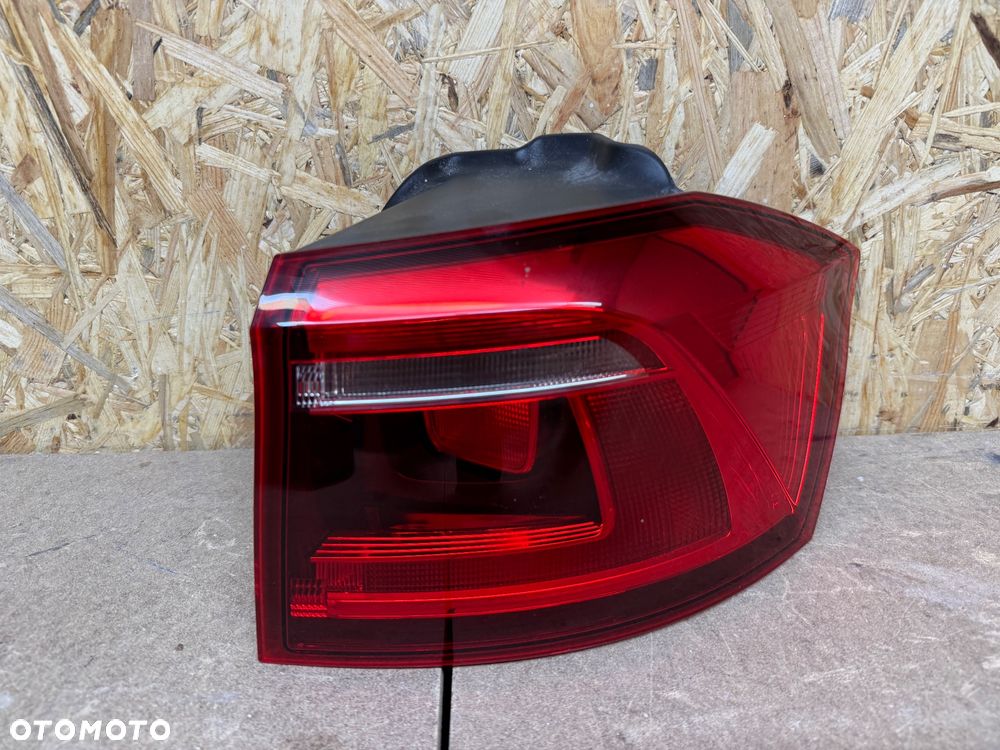 LAMPA TYŁ PRAWA W BŁOTNIK VOLKSWAGEN GOLF SPORTSVAN 510. 510945096S - 7