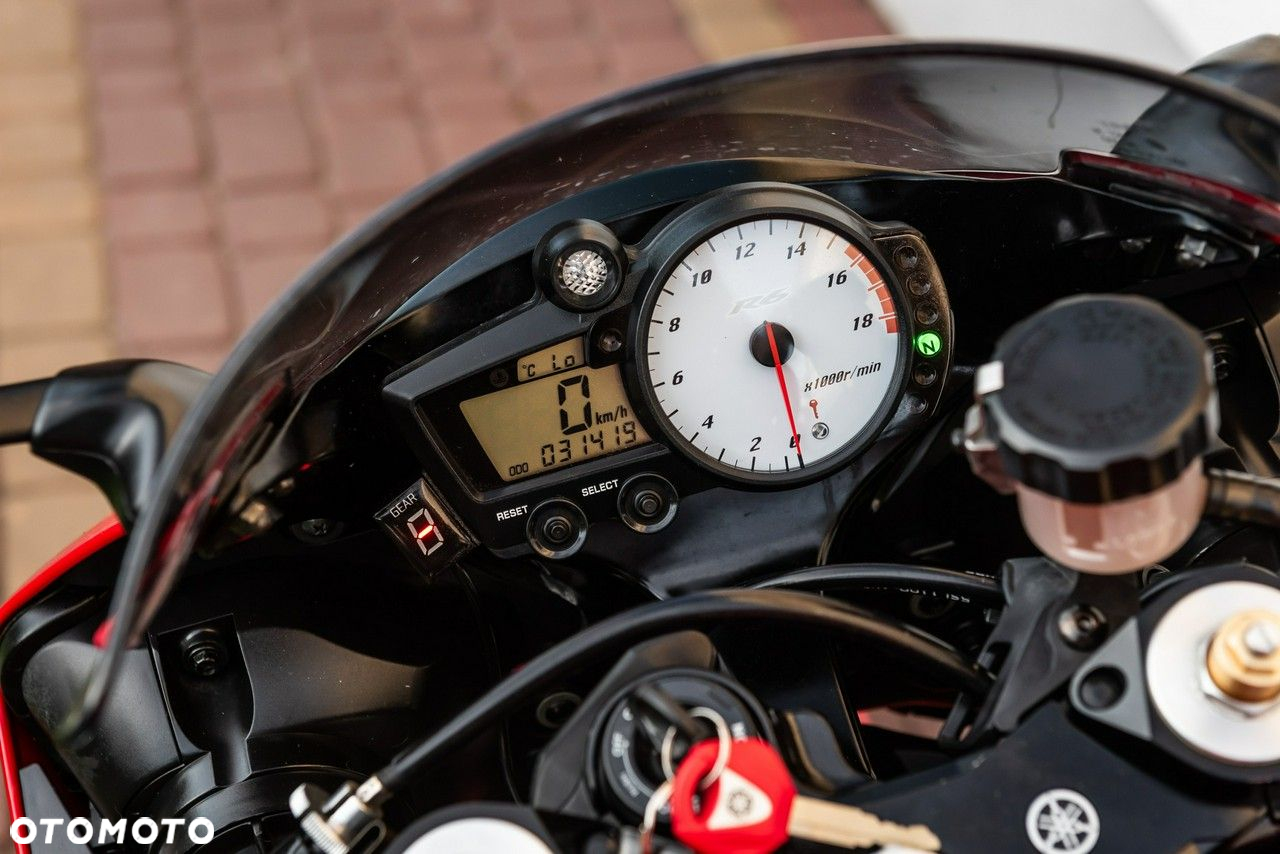 Yamaha R6 - 9