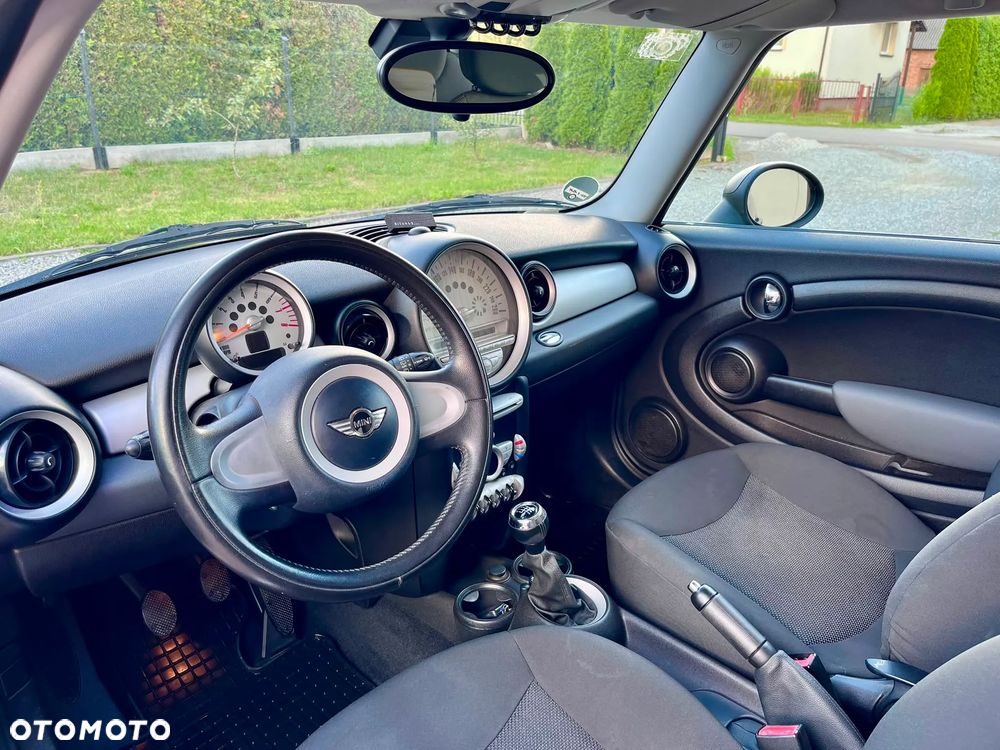 MINI ONE Standard - 7