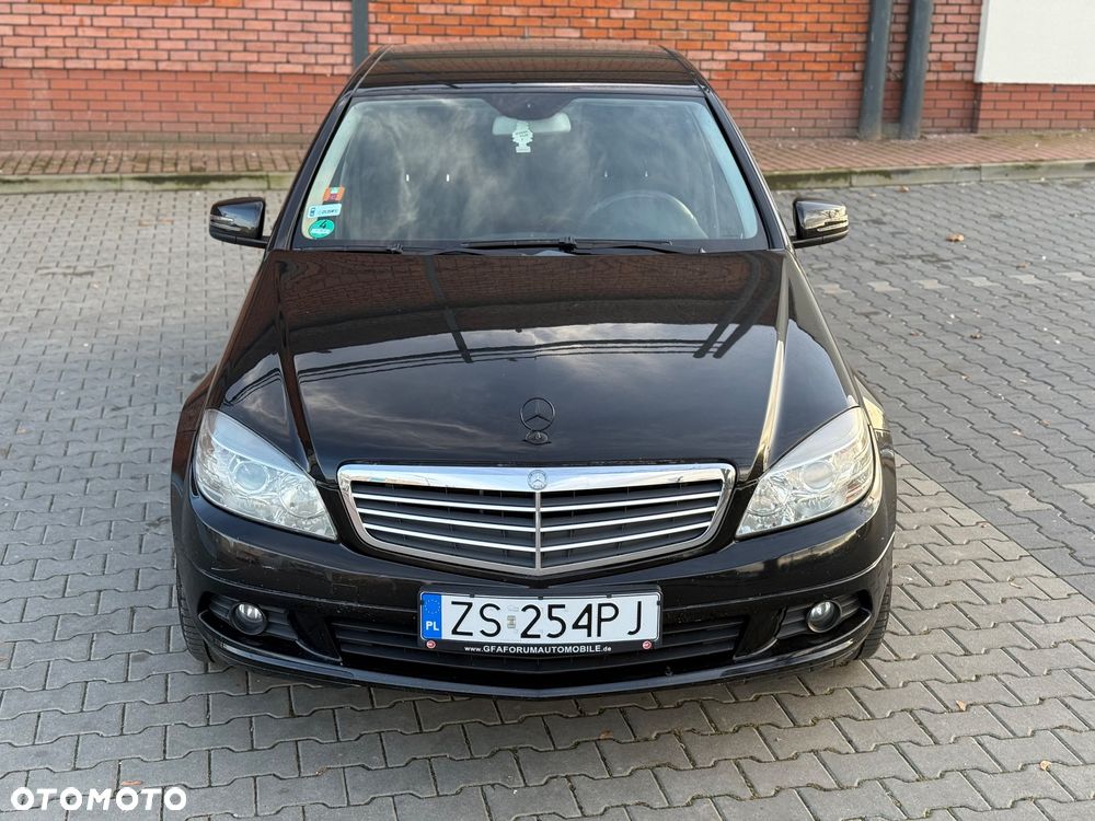 Mercedes-Benz Klasa C 180 T Kompressor BlueEFFICIENCY Elegance - 15
