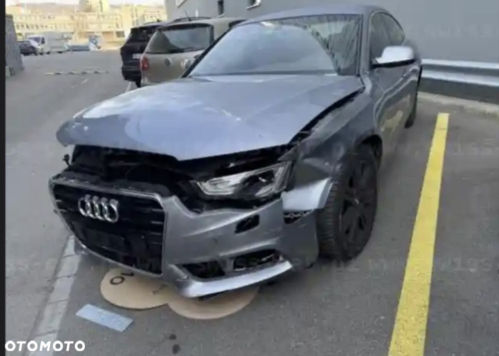 Audi A5 Sportback 2.0 TDI quattro S tronic - 8