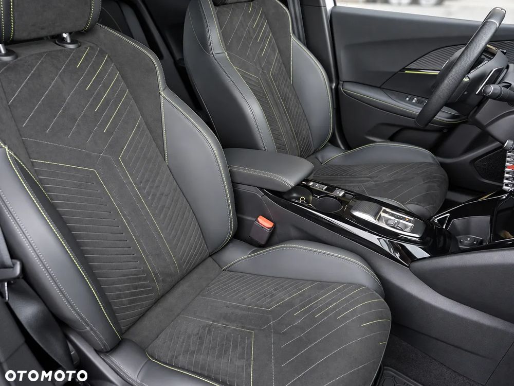 Peugeot 2008 1.2 PureTech GT S&S EAT8 - 35