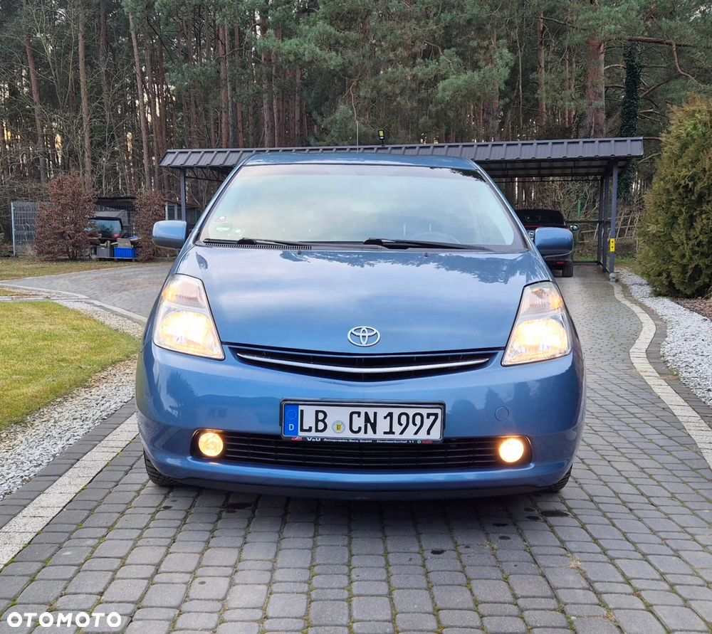 Toyota Prius 1.5 VVT-i Sol - 1