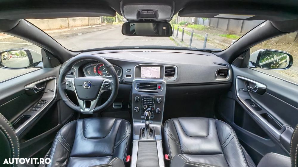 Volvo V60 - 13