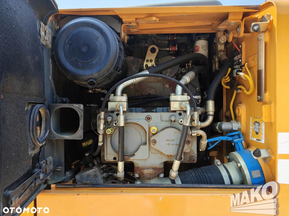 Liebherr R916 LC Long Reach - 15