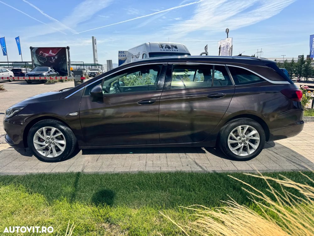 Opel Astra 1.6 CDTI ECOTEC ECOFlex Start/Stop Enjoy - 4