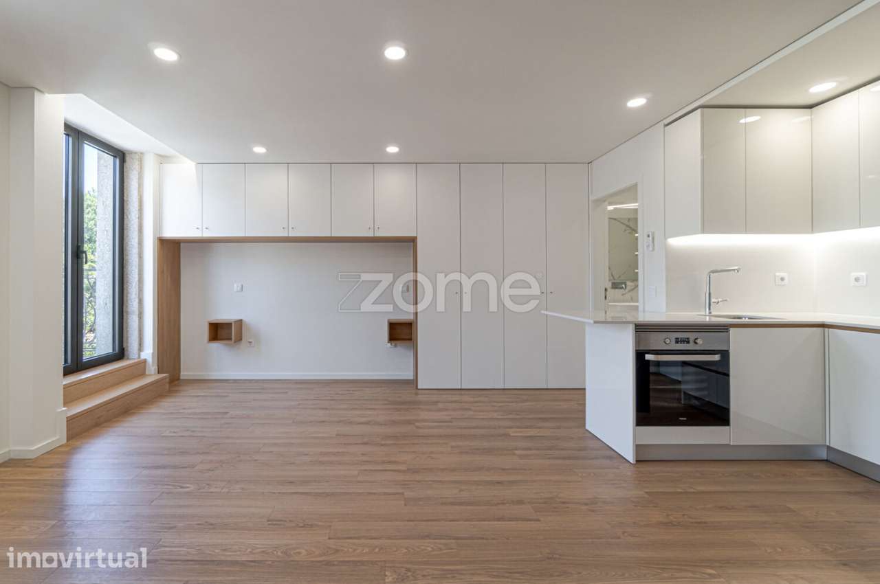 Apartamento T0 com Licença AL na Baixa do Porto - Grande imagem: 4/14