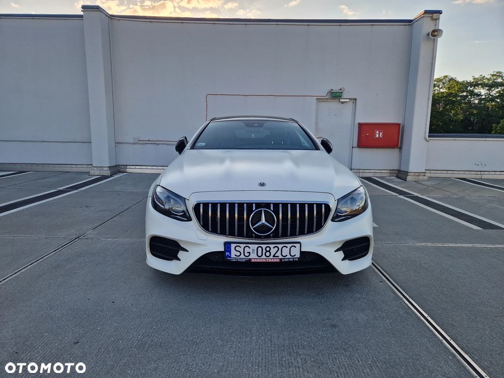 Mercedes-Benz Klasa E 220 d Coupe 9G-TRONIC - 16