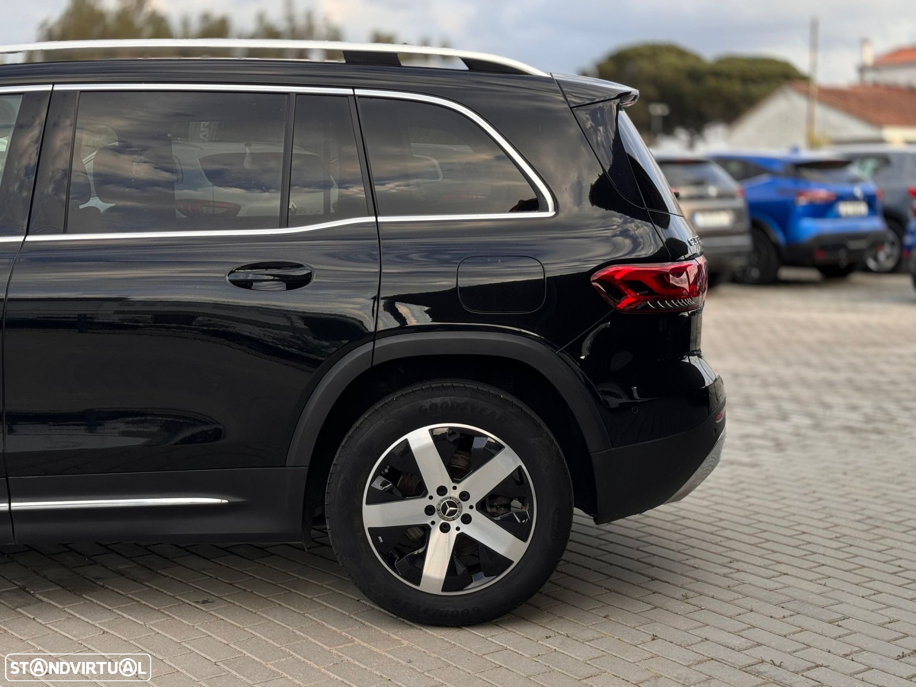 Mercedes-Benz GLB 180 d Progressive - 5