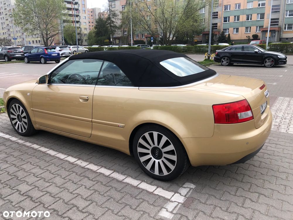 Audi A4 Cabrio - 9