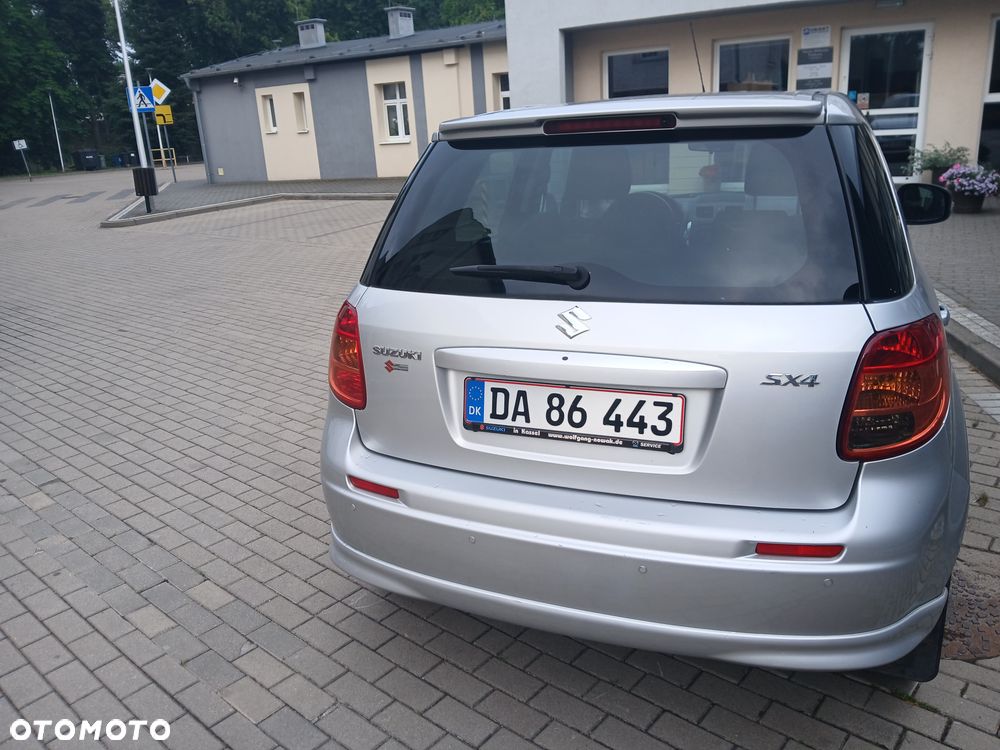 Suzuki SX4 - 7