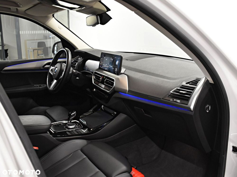 BMW X3 xDrive20d MHEV xLine - 12