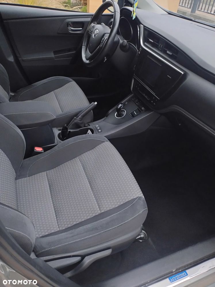 Toyota Auris - 19