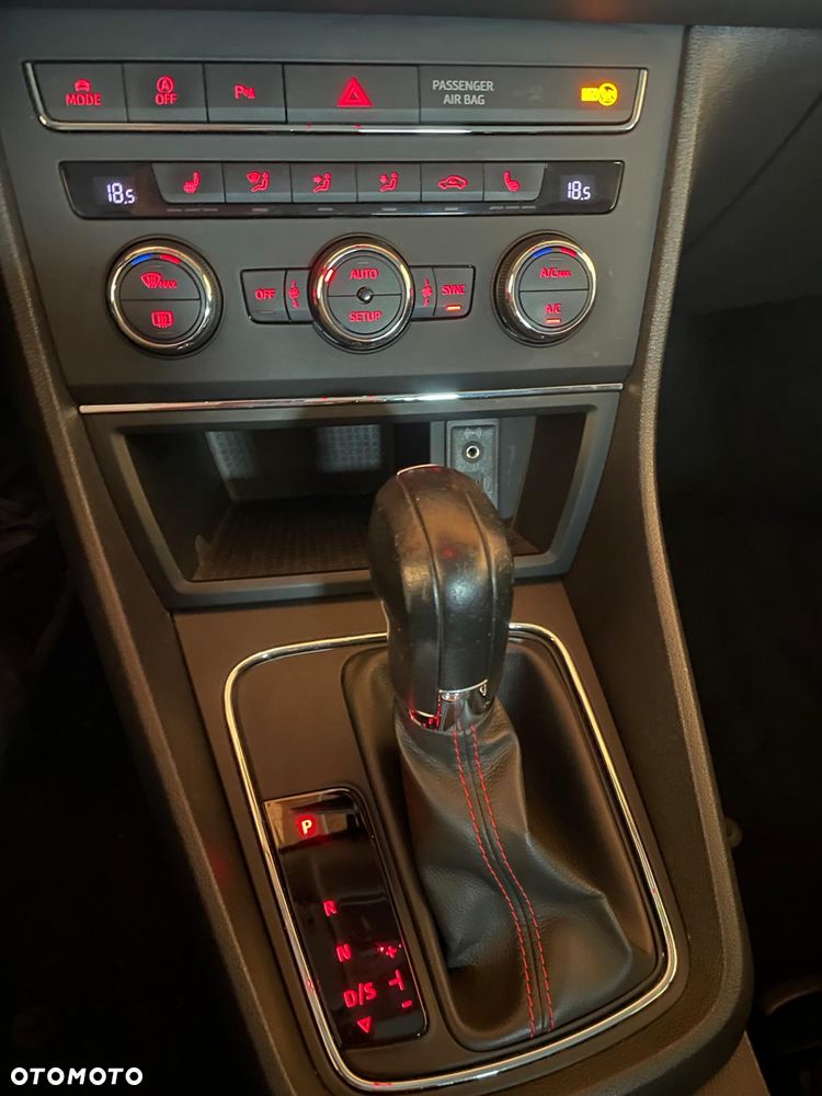 Seat Leon 2.0 TDI DPF DSG FR - 22