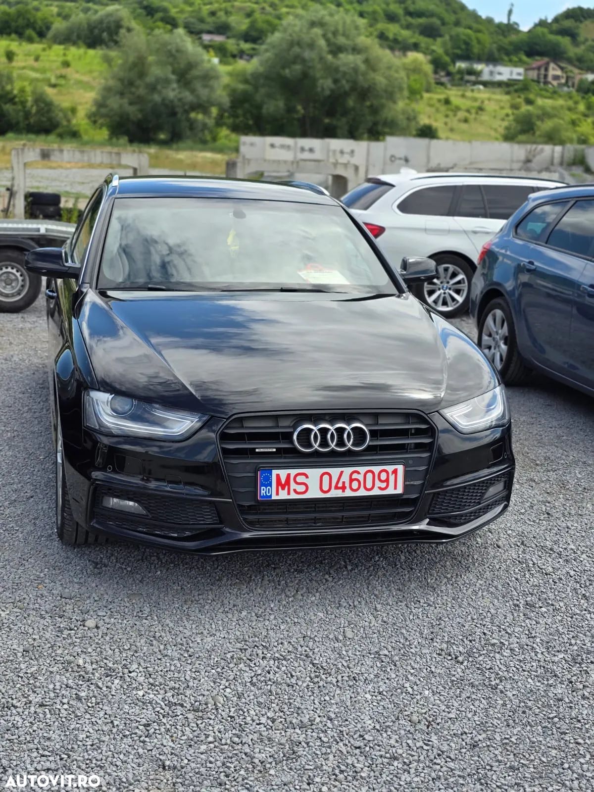 Audi A4 Avant 2.0 TDI quattro - 1