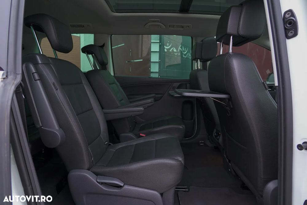 Volkswagen Sharan 2.0 TDI 4MOTION BlueMotion Technology Match - 12