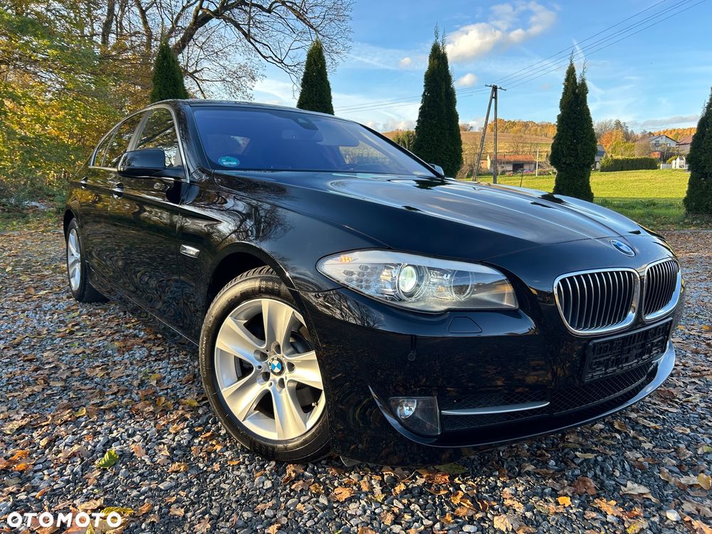 BMW Seria 5 520d Luxury Line - 2