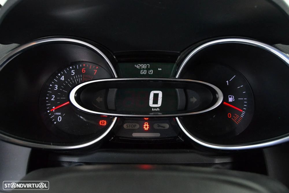 Renault Clio Sport Tourer 0.9 TCE Limited - 32