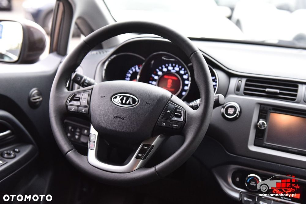 Kia Rio - 24
