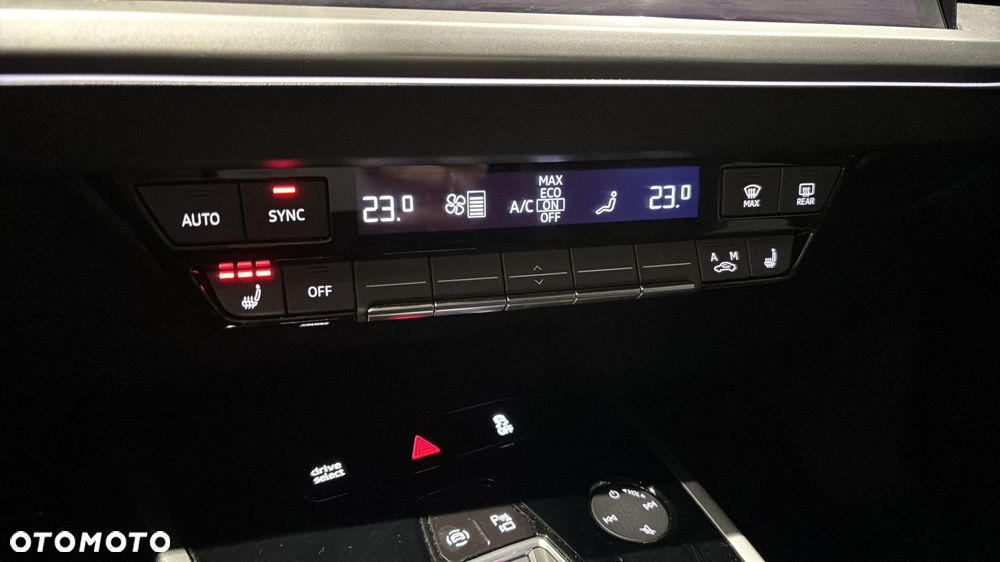 Audi Q4 e-tron - 28