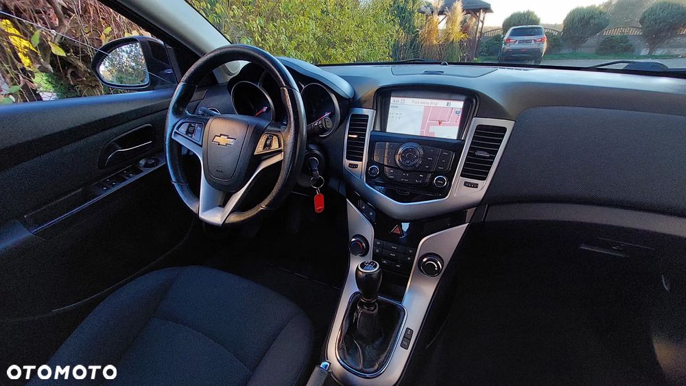 Chevrolet Cruze Station Wagon 1.4T LTZ - 18