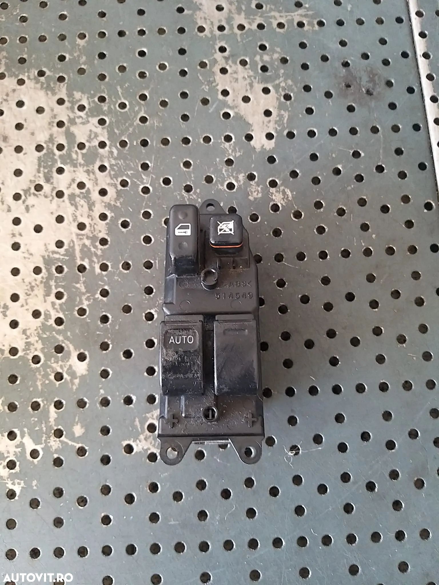 Bloc butoane geamuri electrice toyota rav 4 2 a2 8482042160 - 1