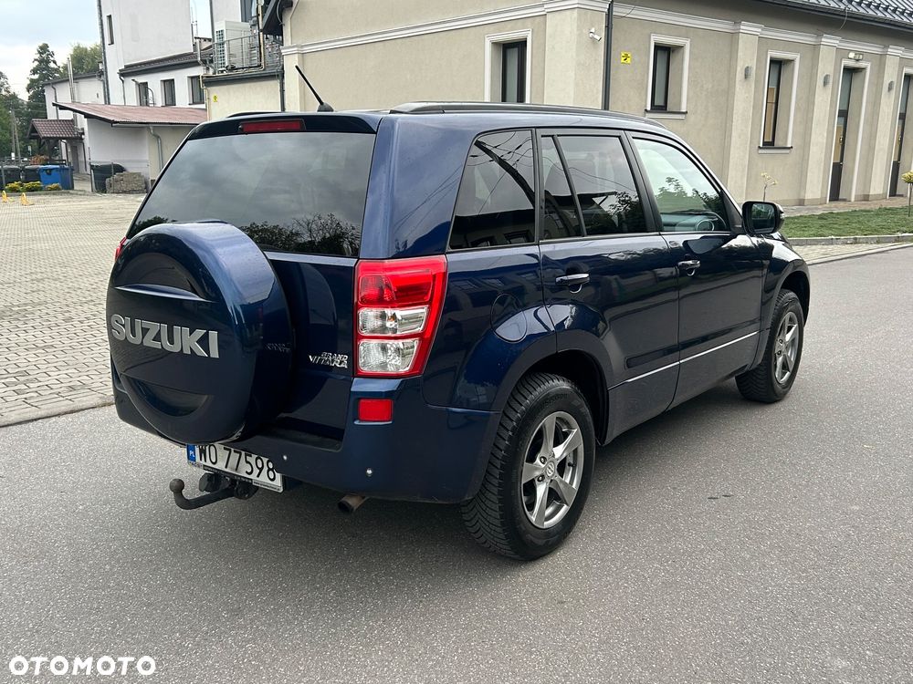 Suzuki Grand Vitara 2.0 De luxe - 3