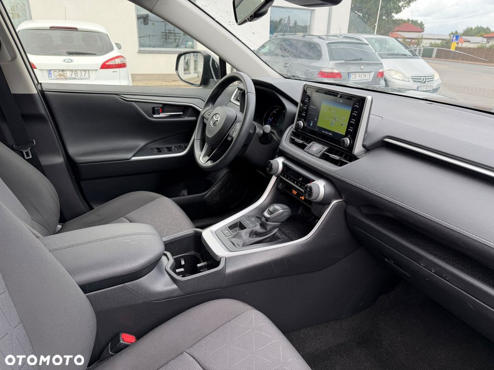 Toyota RAV4 - 7
