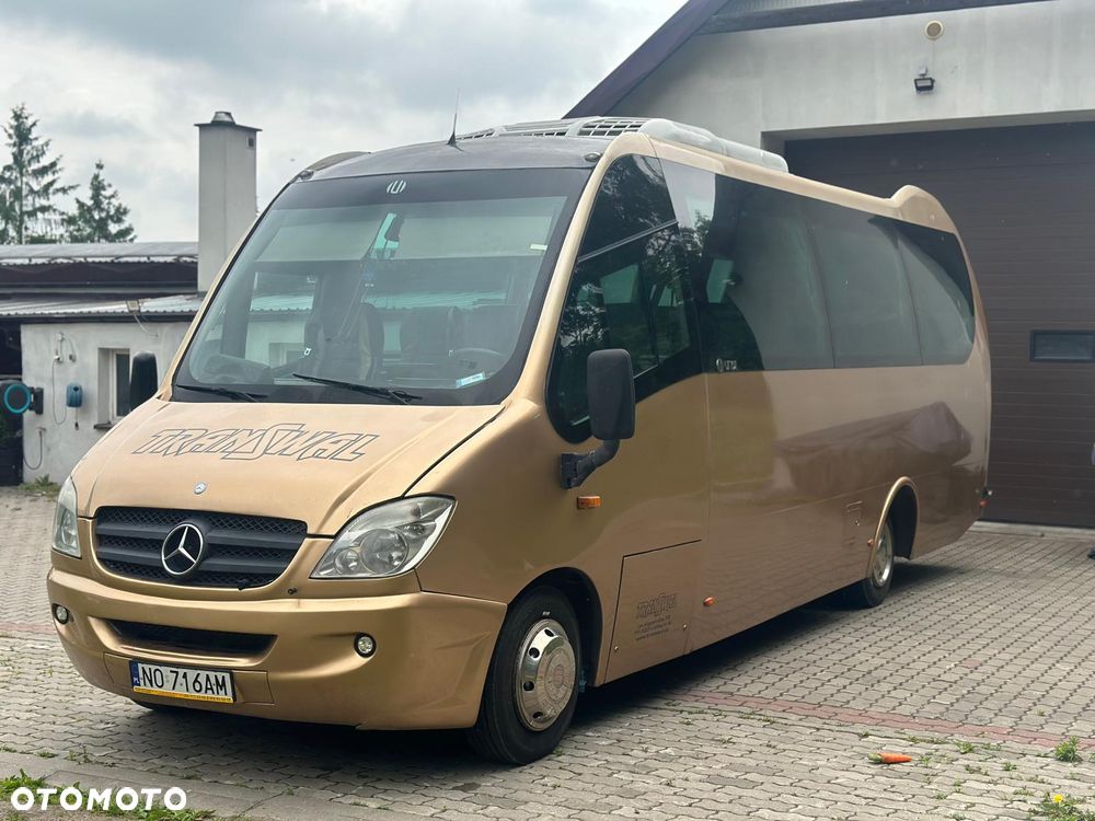 Mercedes-Benz VARIO - 5