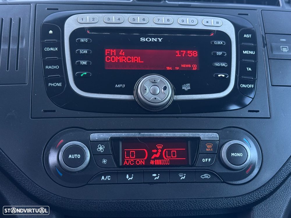 Ford C-Max 1.6 TDCi Titanium - 12