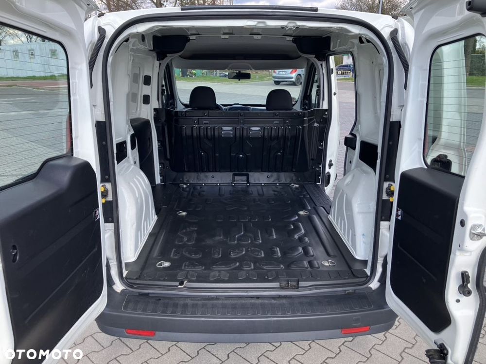 Opel Combo - 9
