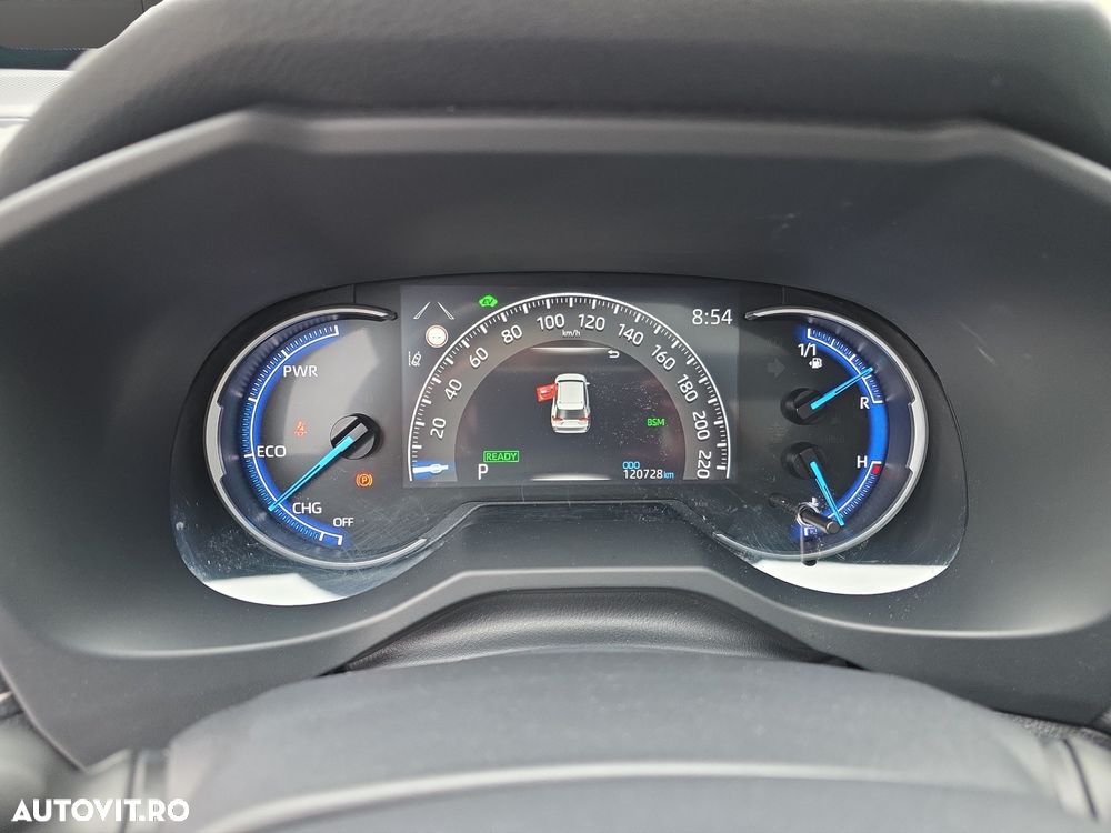 Toyota RAV4 - 9