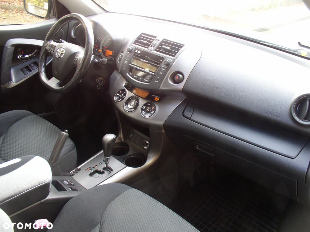 Toyota RAV4 2.0 4x4 Multidrive S Sol - 21