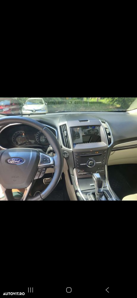 Ford Edge 2.0 TDCi Powershift Sport - 6