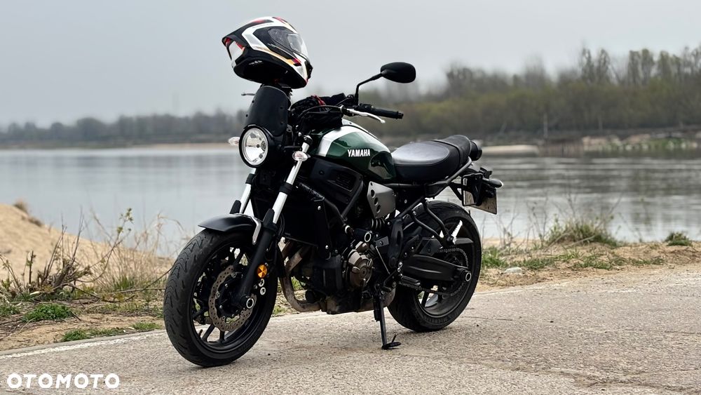 Yamaha XSR - 9