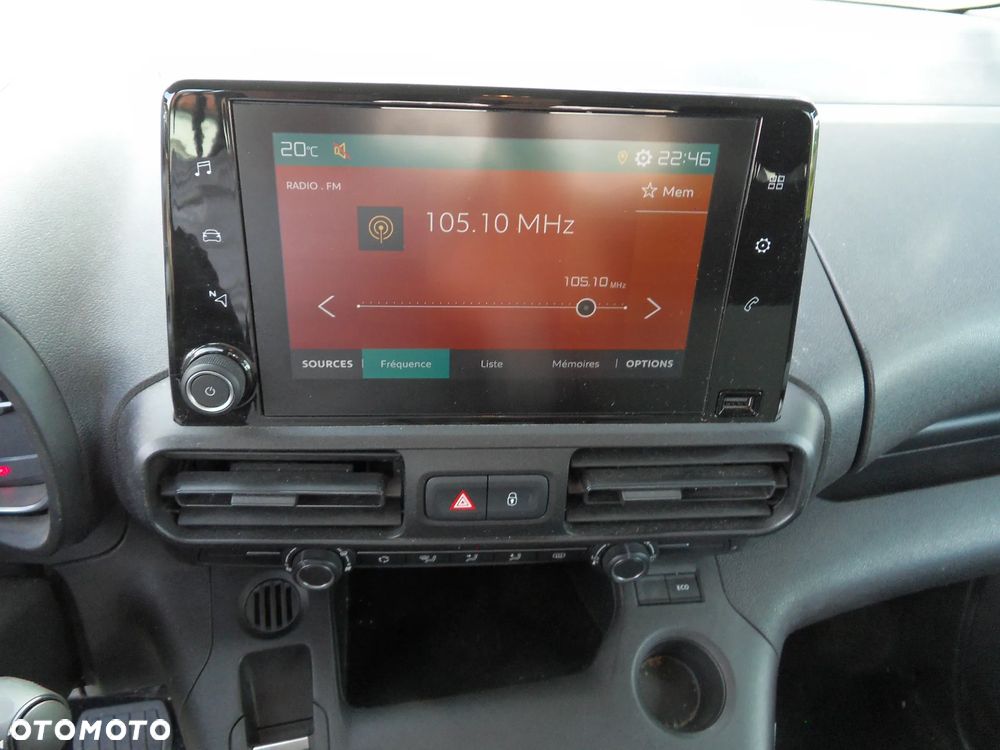 Citroën Berlingo M PureTech 130 EAT8 SHINE - 22
