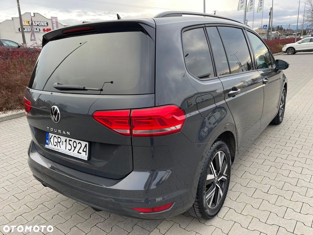Volkswagen Touran 2.0 TDI SCR Comfortline - 3